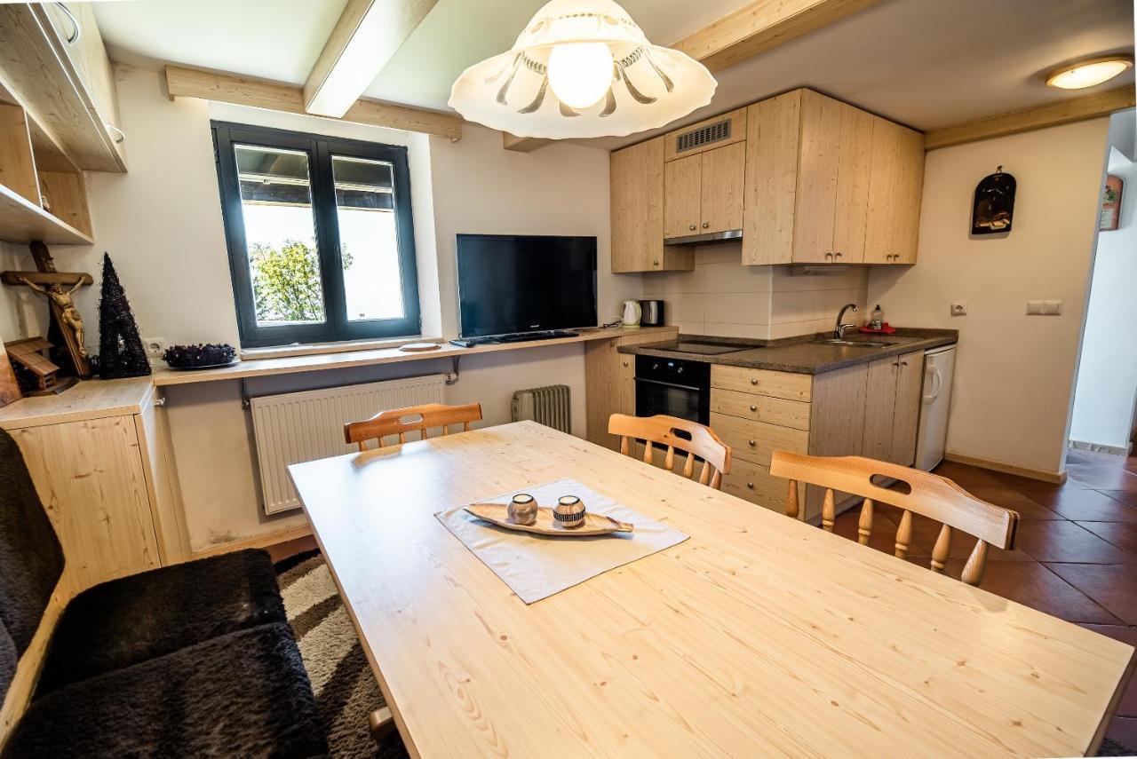 צרקליה נה גורניסקם Apartments Zvoh, Krvavec, Ski-In, Ski-Out מראה חיצוני תמונה